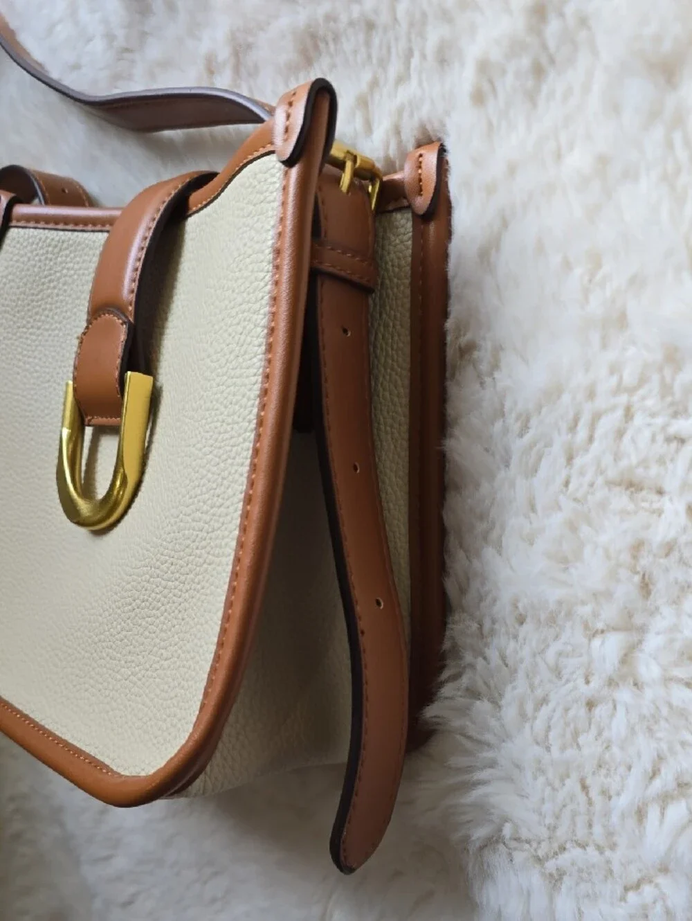 Cream and Tan Crossbody Shoulder Bag with Gold Accent